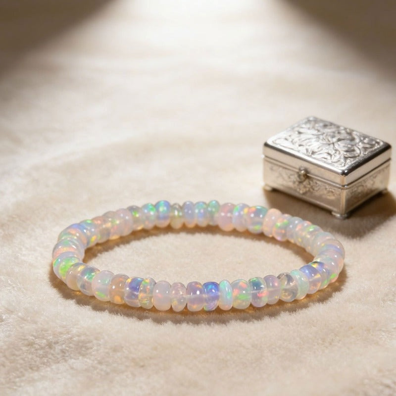Lois - Iridescent Bead Stretch Bracelet