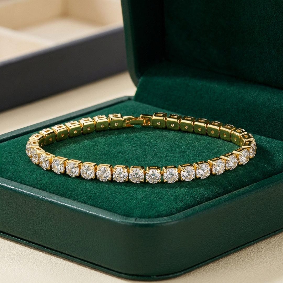 April - Classic Tennis Bracelet