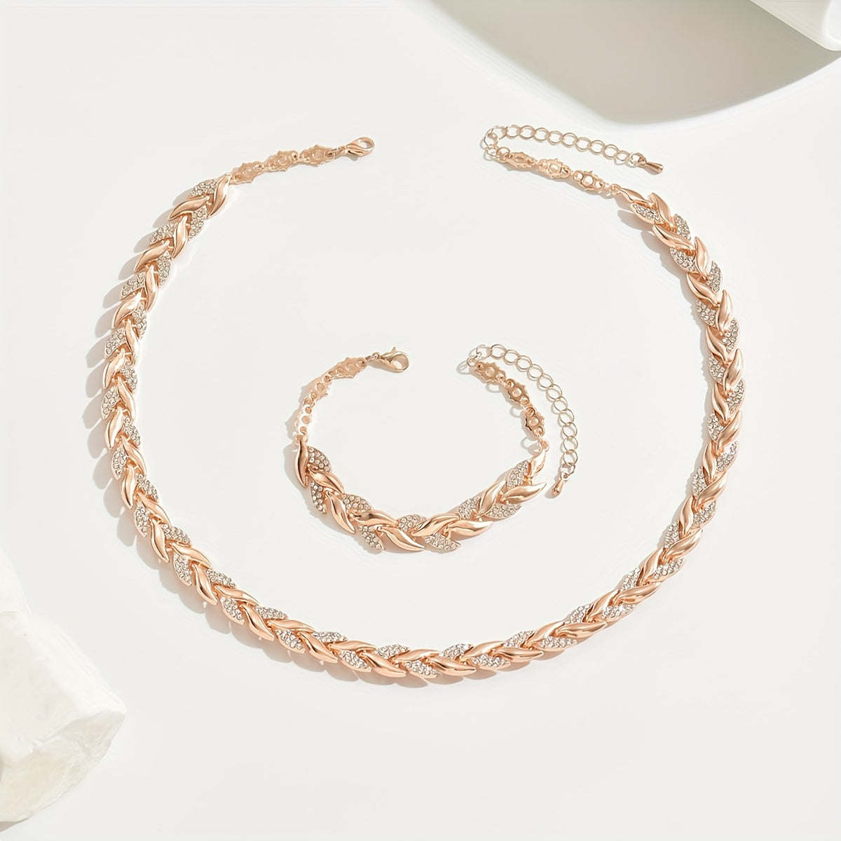 Edie - Fishtail Necklace and Bracelet Set