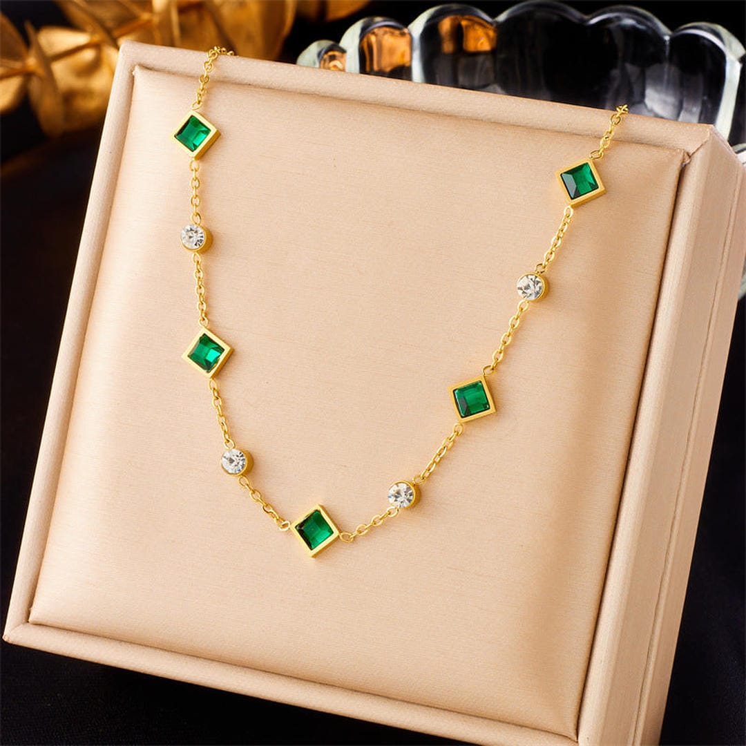 Ramona - Green Stone Station Necklace