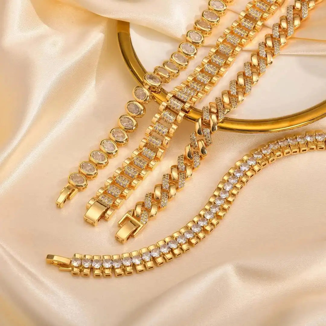 Alison - Gold Sparkle Bracelet Set