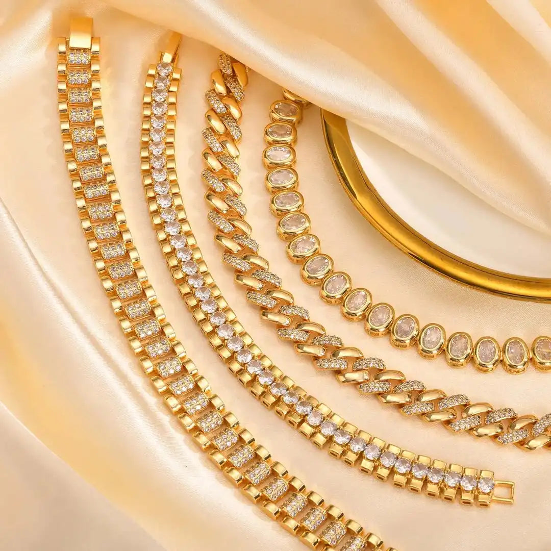Alison - Gold Sparkle Bracelet Set