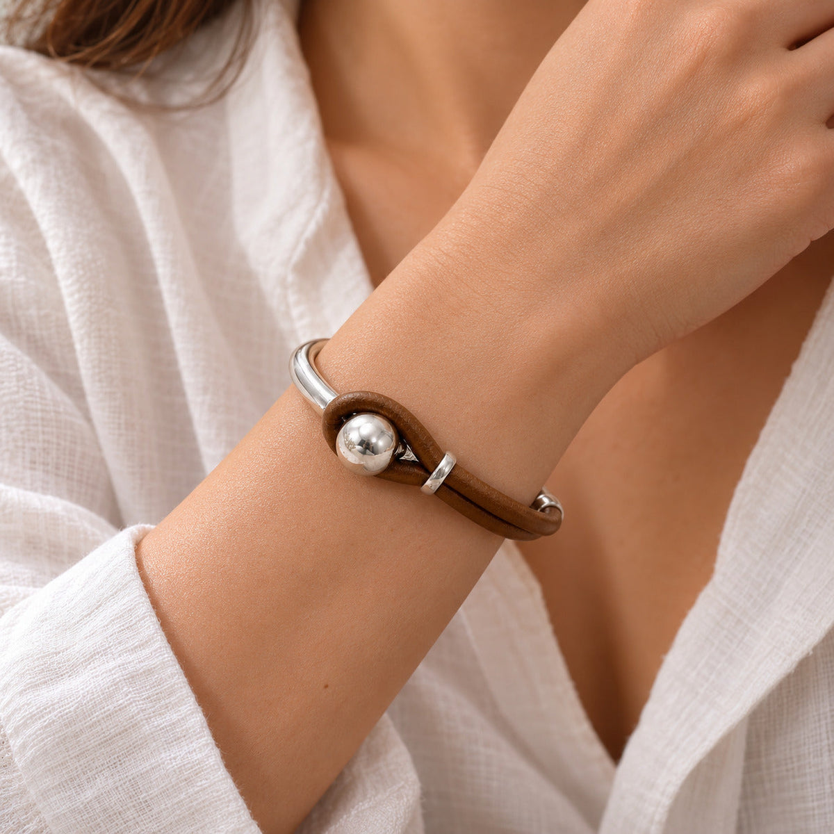 Fay - Brown Cord Heart Charm Bracelet