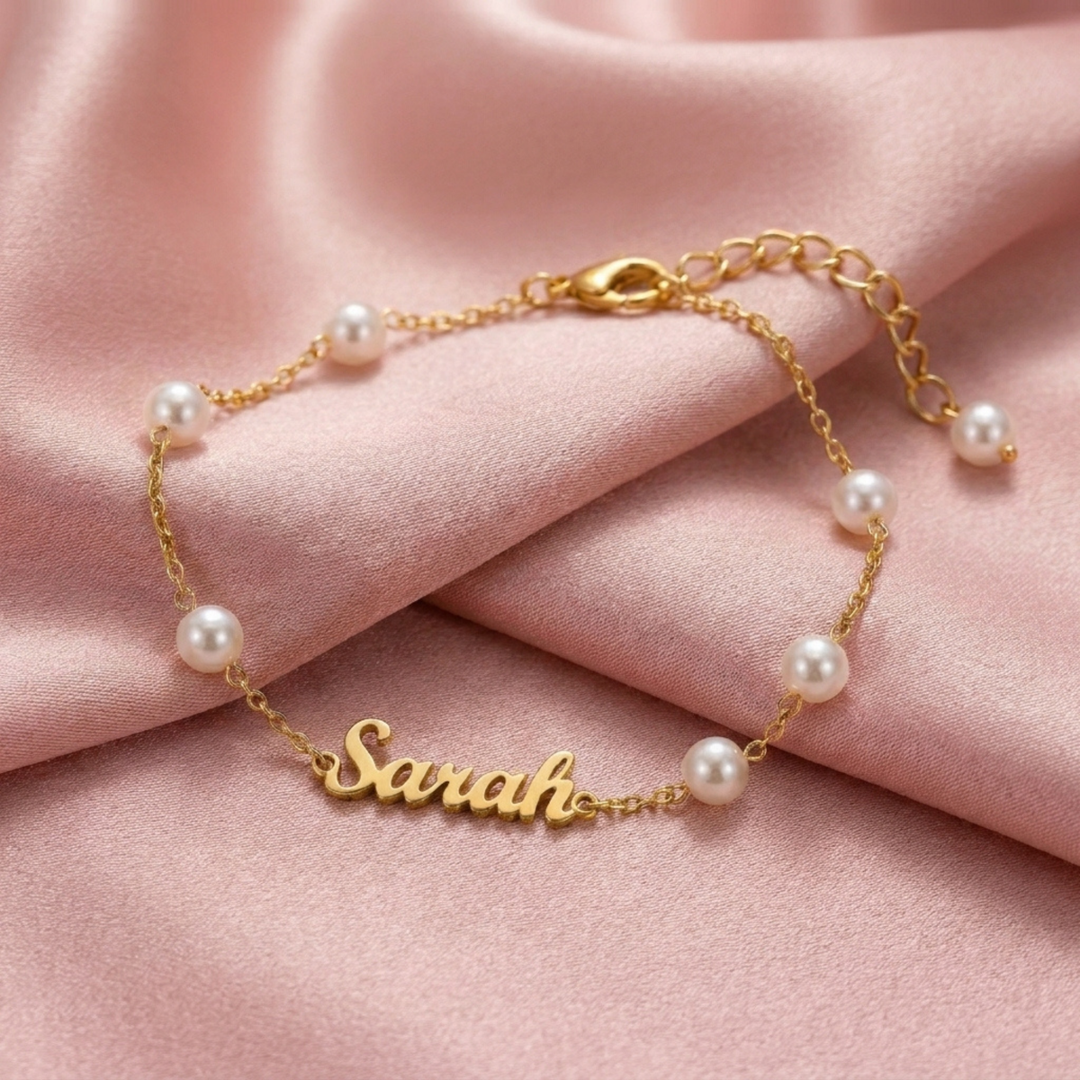 Maggie - Name Bracelet with Pearl Style Beads