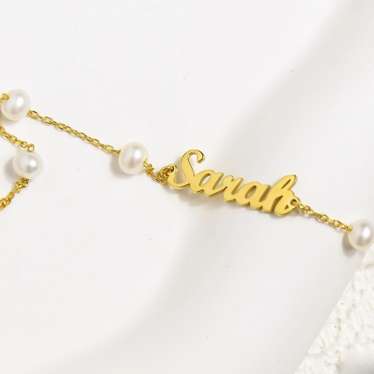 Maggie - Name Bracelet with Pearl Style Beads