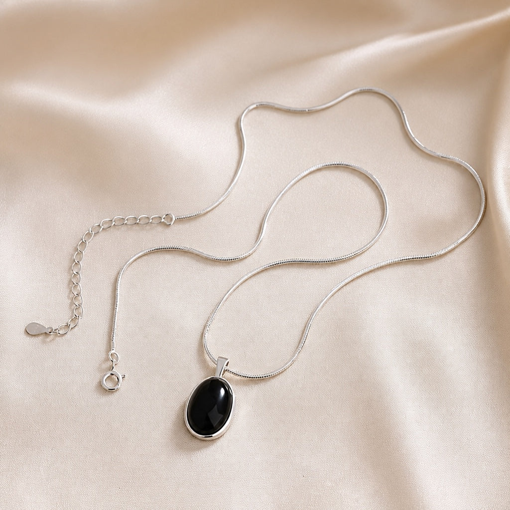 Pamela - Black Oval Pendant Necklace