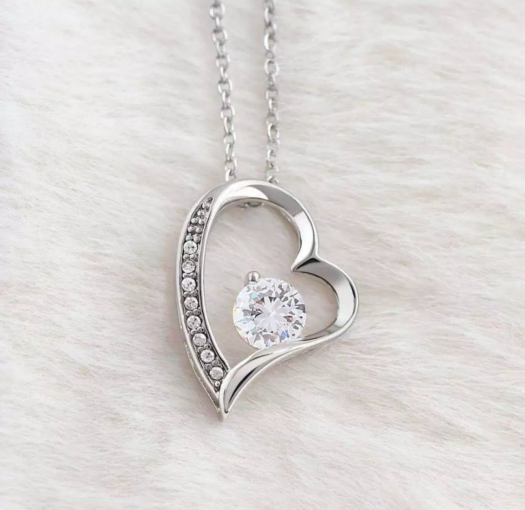 Rosa - Red Rose Gift Box with Pendant Necklace